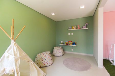 Apartamento para alugar com 33m², 2 quartos e sem vaga Apartamento para alugar com 33m², 2 quartos e sem vagaBrinquedoteca