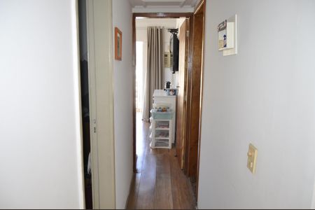 Apartamento à venda com 82m², 2 quartos e 1 vagaCorredor