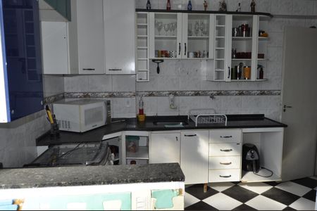 Apartamento à venda com 82m², 2 quartos e 1 vagaCozinha