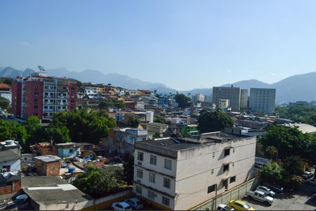 Apartamento à venda com 120m², 2 quartos e 2 vagas Apartamento à venda com 120m², 2 quartos e 2 vagasVista do Quarto