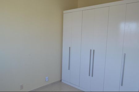 Apartamento à venda com 120m², 2 quartos e 2 vagas Apartamento à venda com 120m², 2 quartos e 2 vagasSuíte