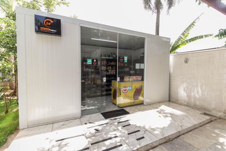 Studio à venda com 24m², 1 quarto e 3 vagas Studio à venda com 24m², 1 quarto e 3 vagasÁrea Comum - Mercadinho