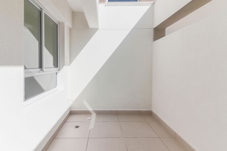 Studio à venda com 33m², 1 quarto e sem vaga Studio à venda com 33m², 1 quarto e sem vagaSacada do Studio