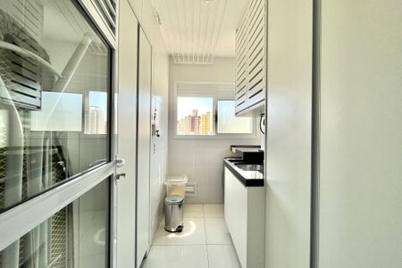 Apartamento à venda com 76m², 2 quartos e 2 vagas Apartamento à venda com 76m², 2 quartos e 2 vagasÁrea de Serviço