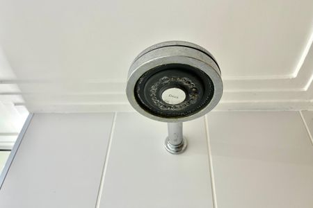 Apartamento à venda com 76m², 2 quartos e 2 vagas Apartamento à venda com 76m², 2 quartos e 2 vagasBanheiro da Suíte