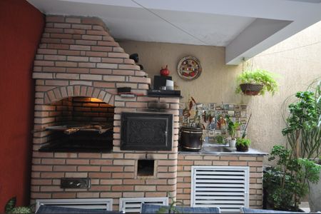 Casa à venda com 150m², 3 quartos e 2 vagasChurrasqueira