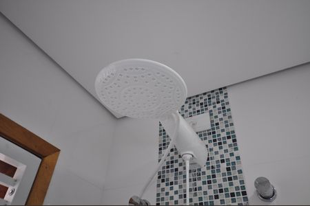 Casa à venda com 150m², 3 quartos e 2 vagasBanheiro da Suíte 1