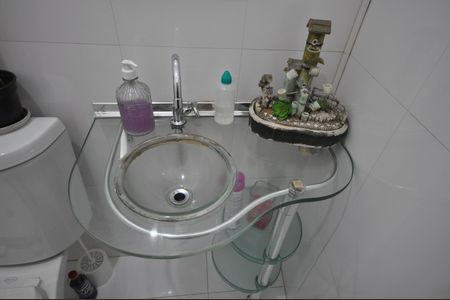 Casa à venda com 150m², 3 quartos e 2 vagasBanheiro de serviço