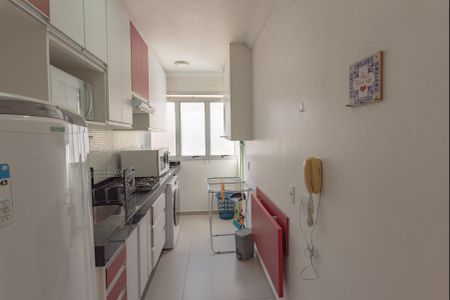 Apartamento à venda com 55m², 2 quartos e 1 vaga Apartamento à venda com 55m², 2 quartos e 1 vagaCozinha