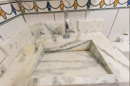 Apartamento à venda com 55m², 2 quartos e 1 vaga Apartamento à venda com 55m², 2 quartos e 1 vagaBanheiro