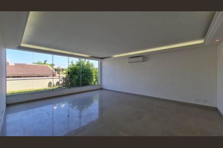 Casa de condomínio à venda com 620m², 4 quartos e 4 vagas