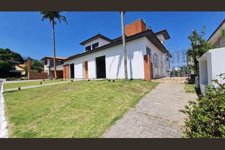 Casa de condomínio à venda com 620m², 4 quartos e 4 vagas