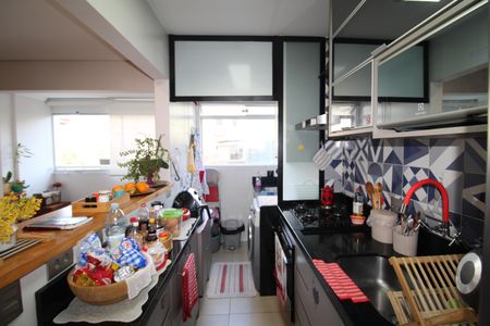 Apartamento à venda com 60m², 2 quartos e 2 vagasCozinha