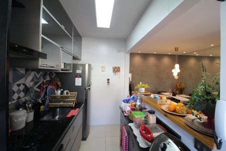 Apartamento à venda com 60m², 2 quartos e 2 vagasCozinha