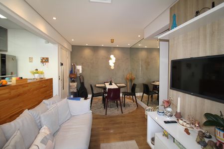 Apartamento à venda com 60m², 2 quartos e 2 vagasSala