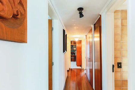 Apartamento à venda com 170m², 4 quartos e 2 vagas