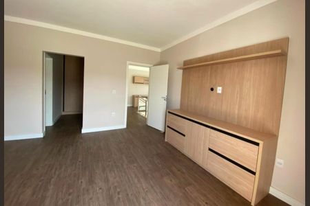 Casa de condomínio à venda com 282m², 4 quartos e 4 vagas Casa de condomínio à venda com 282m², 4 quartos e 4 vagasFoto 01
