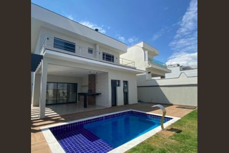 Casa de condomínio à venda com 282m², 4 quartos e 4 vagas Casa de condomínio à venda com 282m², 4 quartos e 4 vagasFoto 01