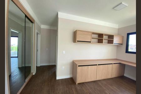 Casa de condomínio à venda com 282m², 4 quartos e 4 vagas Casa de condomínio à venda com 282m², 4 quartos e 4 vagasFoto 01