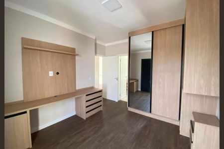 Casa de condomínio à venda com 282m², 4 quartos e 4 vagas Casa de condomínio à venda com 282m², 4 quartos e 4 vagasFoto 01