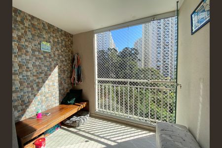 Apartamento à venda com 77m², 3 quartos e 2 vagas Apartamento à venda com 77m², 3 quartos e 2 vagasSacada Sala