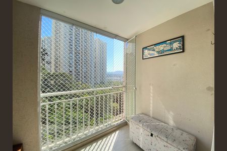 Apartamento à venda com 77m², 3 quartos e 2 vagas Apartamento à venda com 77m², 3 quartos e 2 vagasSacada Sala
