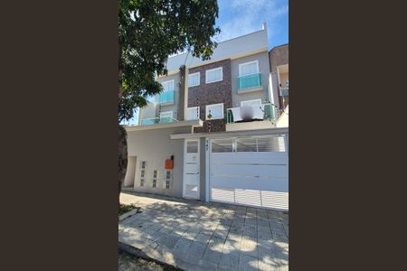 Apartamento à venda com 40m², 2 quartos e 1 vaga Apartamento à venda com 40m², 2 quartos e 1 vagaFachada