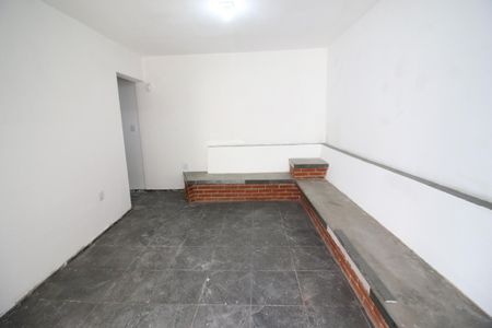 Casa à venda com 300m², 2 quartos e 5 vagasChurrasqueira