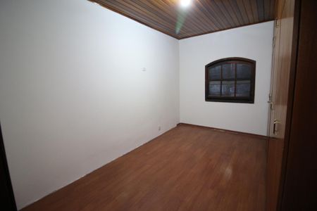 Casa à venda com 300m², 2 quartos e 5 vagasQuarto 1