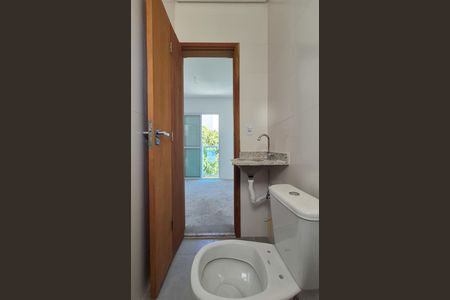 Apartamento à venda com 79m², 2 quartos e 1 vaga Apartamento à venda com 79m², 2 quartos e 1 vagaBanheiro da suíte