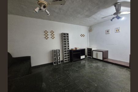 Casa de condomínio à venda com 146m², 3 quartos e 1 vagaÁrea Privativa