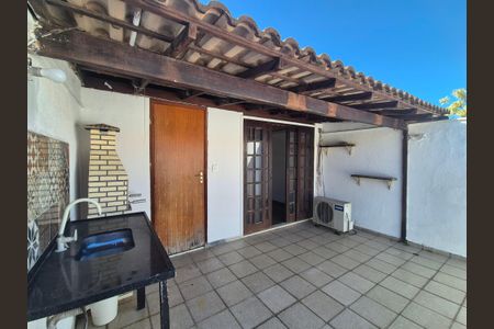 Casa de condomínio à venda com 146m², 3 quartos e 1 vaga´Terraço