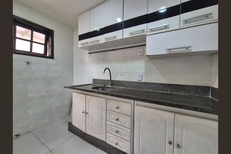 Casa de condomínio à venda com 146m², 3 quartos e 1 vagaCozinha