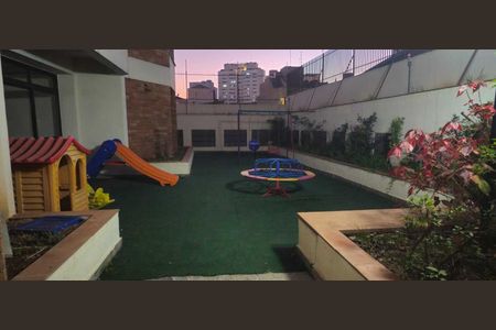 Apartamento à venda com 97m², 3 quartos e 2 vagasÁrea Comum 