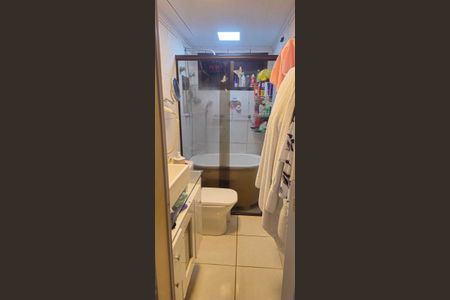 Apartamento à venda com 97m², 3 quartos e 2 vagasBanheiro 2 