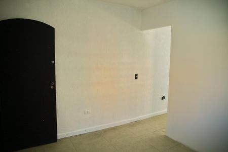 Casa à venda com 150m², 2 quartos e 2 vagasQuarto