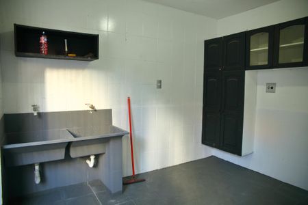 Casa à venda com 150m², 2 quartos e 2 vagasÁrea de Serviço