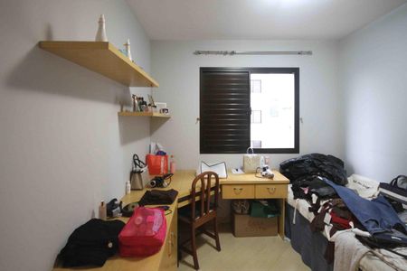 Apartamento à venda com 90m², 3 quartos e 2 vagas Apartamento à venda com 90m², 3 quartos e 2 vagasQuarto 02