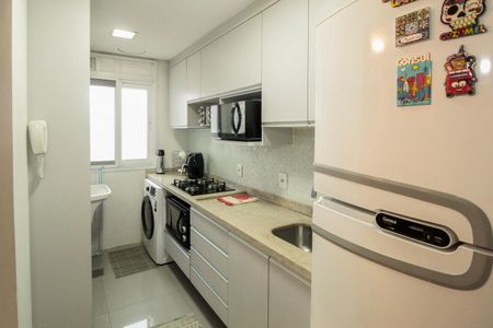 Apartamento para alugar com 56m², 2 quartos e 1 vaga Apartamento para alugar com 56m², 2 quartos e 1 vagaCozinha