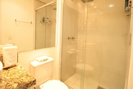 Apartamento para alugar com 56m², 2 quartos e 1 vaga Apartamento para alugar com 56m², 2 quartos e 1 vagaBanheiro da Suíte