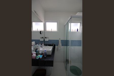 Casa à venda com 200m², 3 quartos e 2 vagasBanheiro Social