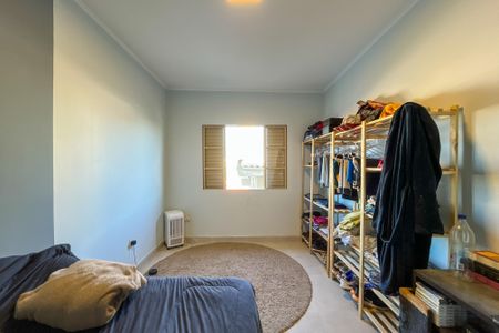 Casa à venda com 230m², 5 quartos e 3 vagas Casa à venda com 230m², 5 quartos e 3 vagasQuarto 5