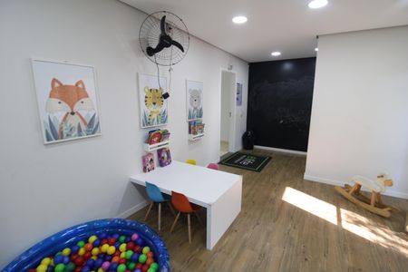 Casa à venda com 43m², 2 quartos e 1 vagaÁrea Comum