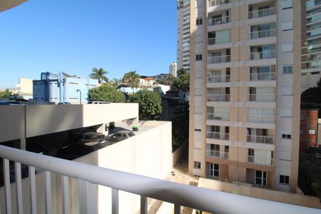 Casa à venda com 43m², 2 quartos e 1 vagaVaranda