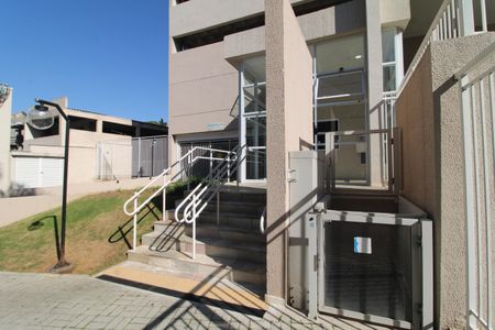 Casa à venda com 43m², 2 quartos e 1 vagaÁrea Comum