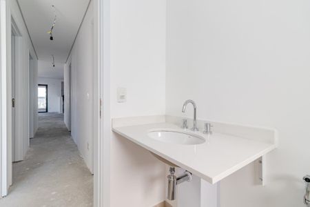 Apartamento à venda com 195m², 4 quartos e 3 vagasBanheiro Social