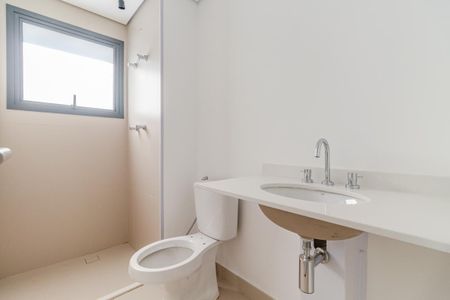 Apartamento à venda com 195m², 4 quartos e 3 vagasBanheiro da Suíte 2