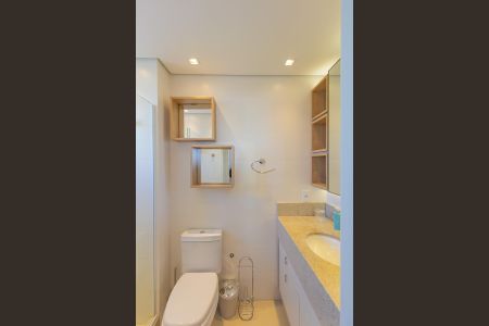 Apartamento à venda com 103m², 3 quartos e 2 vagas Apartamento à venda com 103m², 3 quartos e 2 vagasBanheiro da Suíte 1