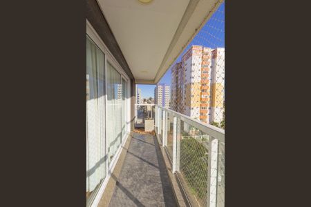 Apartamento à venda com 103m², 3 quartos e 2 vagas Apartamento à venda com 103m², 3 quartos e 2 vagasVaranda da Sala
