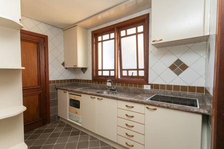 Apartamento à venda com 330m², 3 quartos e 3 vagasCozinha